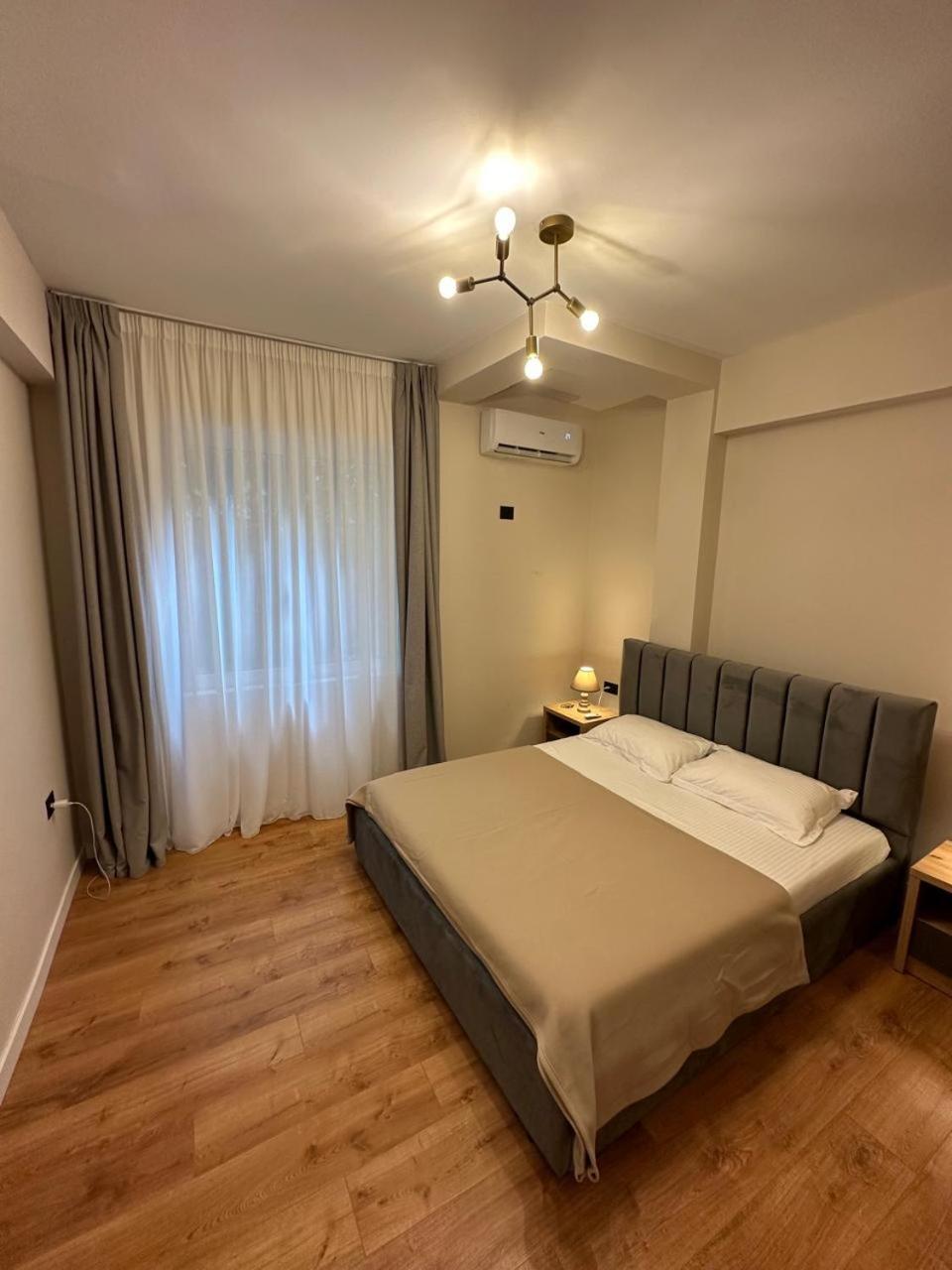 Bougainvilla Apartments 地拉那 外观 照片